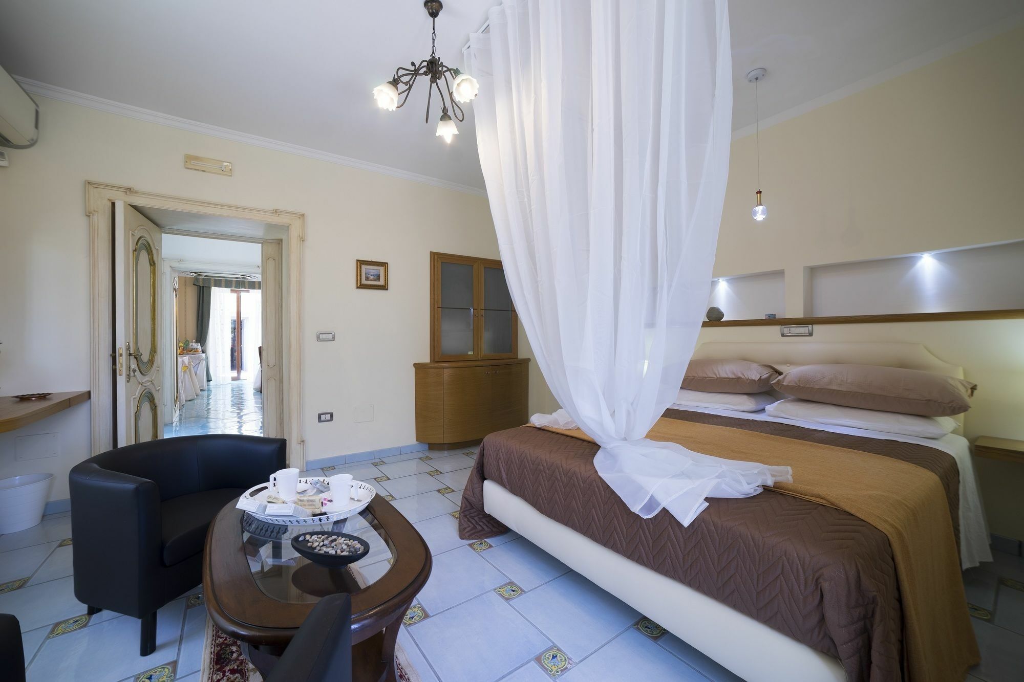 B&B 'O Sole Mio! Naples Exterior photo