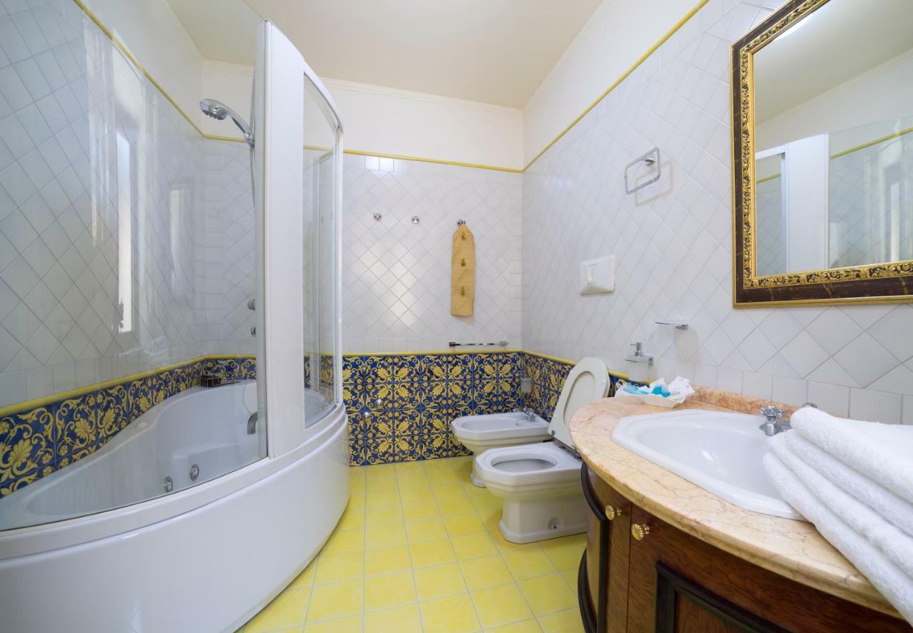 B&B 'O Sole Mio! Naples Exterior photo